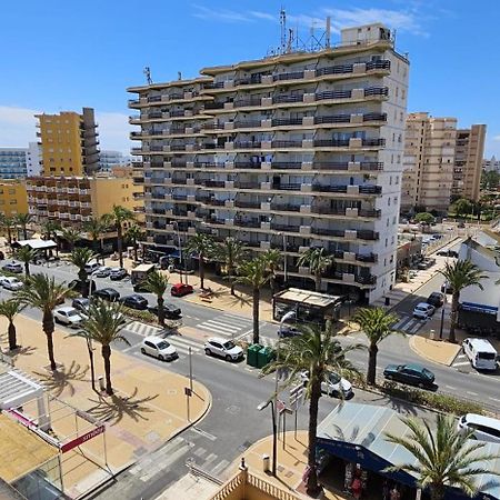 Pequeno Apartamento Con Vistas Al Mar Apartment Roquetas de Mar Bagian luar foto