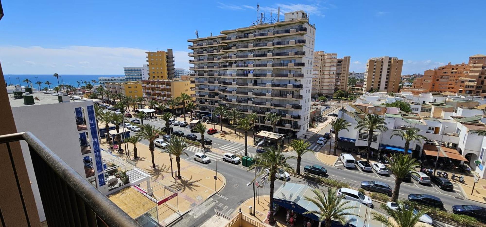 Pequeno Apartamento Con Vistas Al Mar Apartment Roquetas de Mar Bagian luar foto